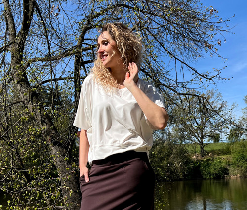 Volné triko smetanové — foto 4