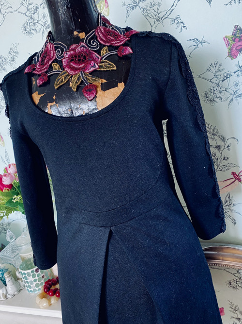 Šaty little black dress — foto 2