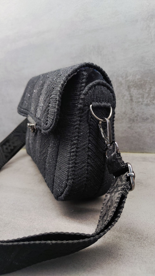 Crossbody kabelka — foto 2