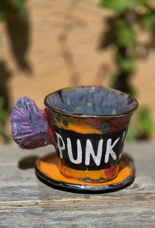 Hrnček punkový — foto 3
