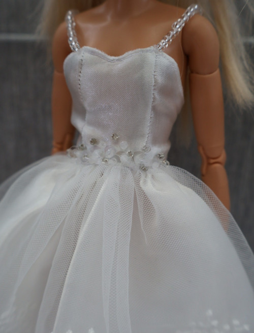 Šaty pro barbie — foto 2