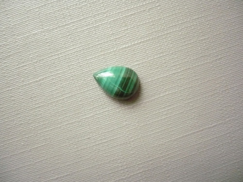 Kabošon - malachit 10 mm, č.34Ef — foto 2