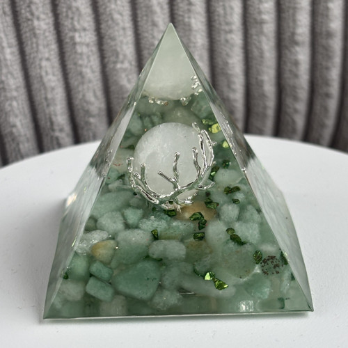 Orgonitová pyramida Perla oceánu — foto 3