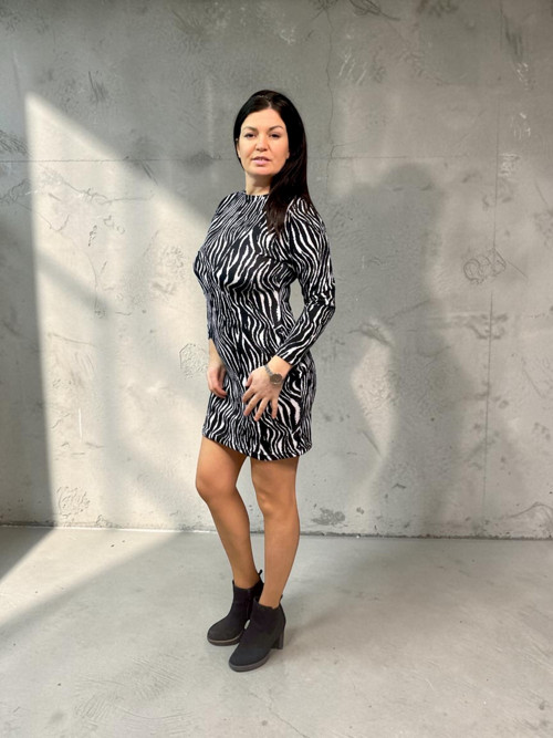 Dámské šaty zebra S/M — foto 2
