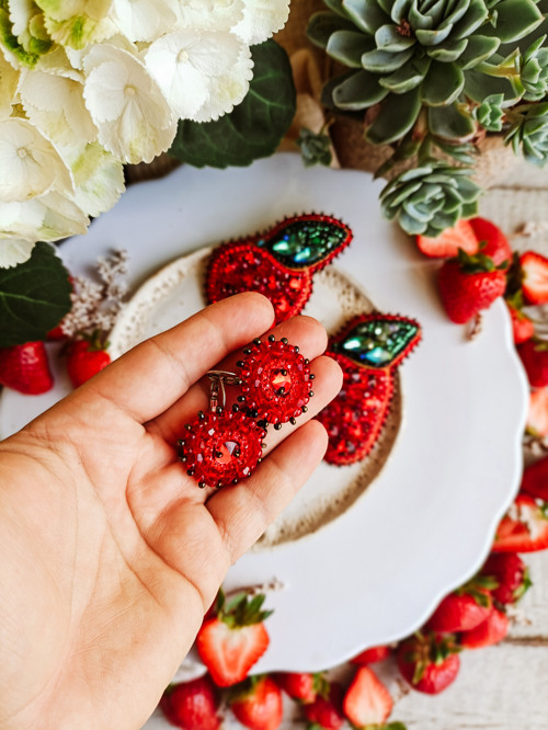 Mini earrings n.17 - vyšívané náušnice — foto 4