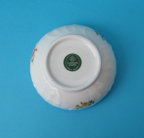 Porcelánová Dózička S Květy — foto 4