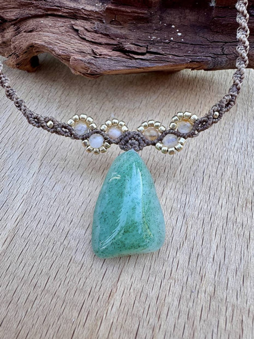 Boho náhrdelník z minerálov — foto 2