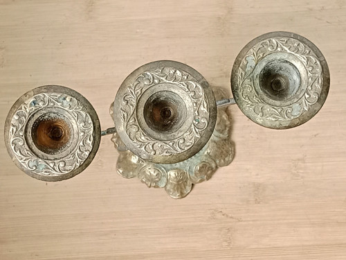 Mosazný svícen trojramenný — foto 3