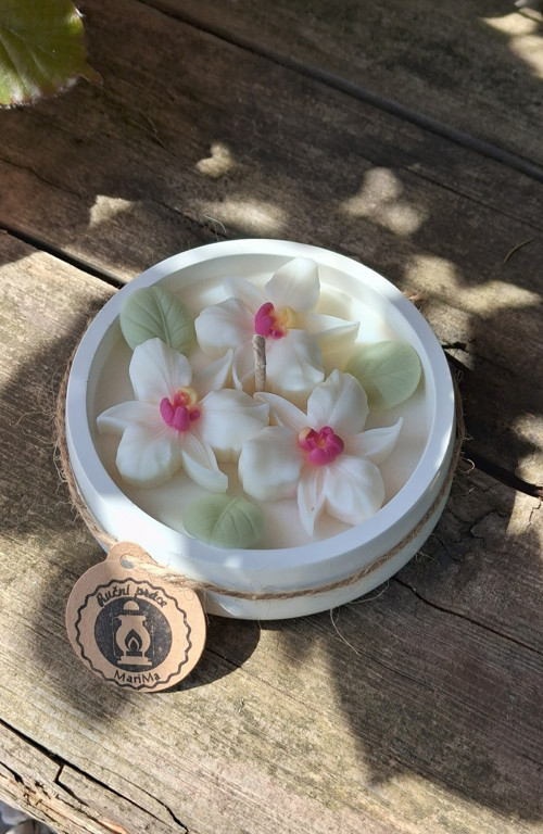 Sójová svíčka v keramice "orchidej" — foto 4