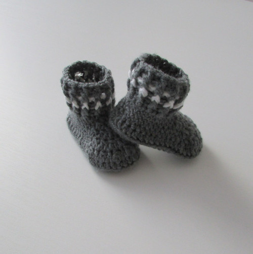 Háčkované botičky (10 cm) — foto 3