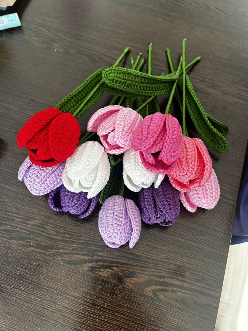 Háčkovaný tulipán — foto 6