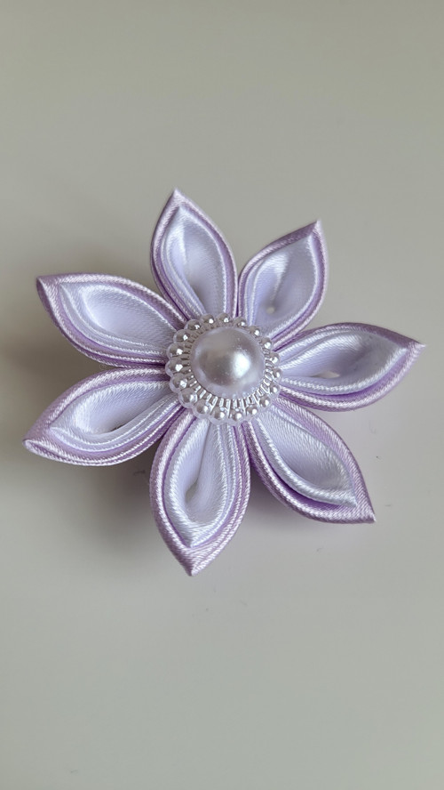 Květ kanzashi — foto 2