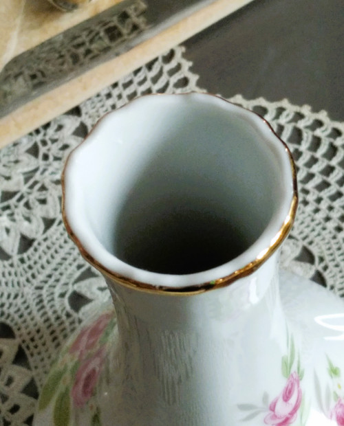 Porcelánová váza — foto 4