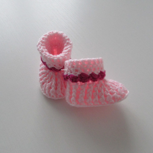 Háčkované botičky (9 cm) — foto 4
