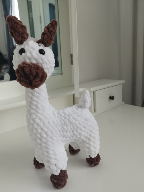 Háčkovaná lama — foto 3