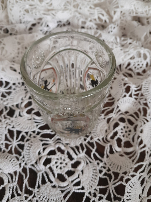 Starožitná sklenička s andílky — foto 2