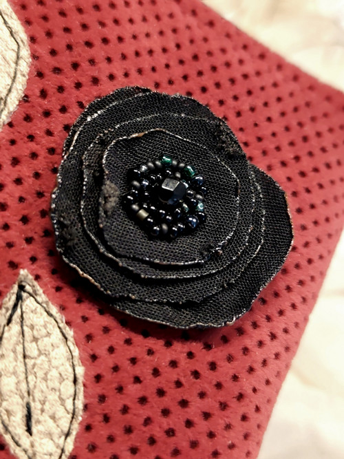 Kapsička Black Rose 2 — foto 3