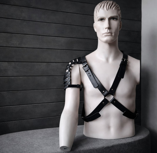 Pánský kožený harness – Armored Shoulder — foto 2