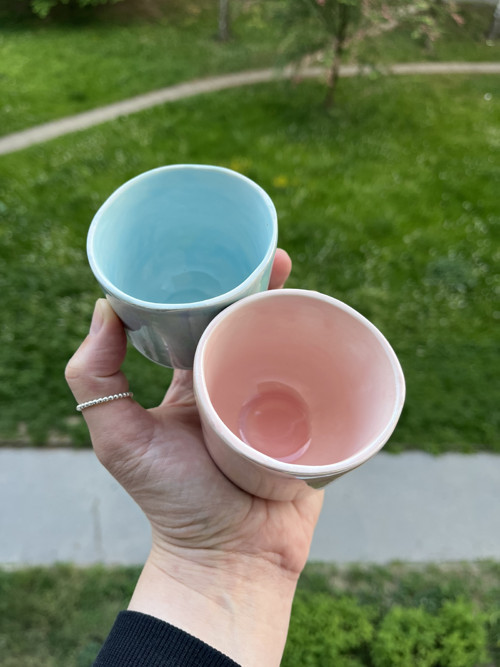 Set perleťových porcelánovách kalíšků — foto 2