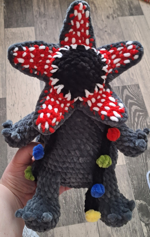 Návod háčkovaný Demogorgon — foto 2
