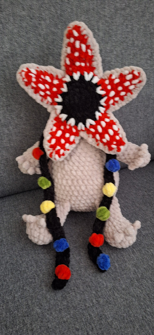 Návod háčkovaný Demogorgon — foto 3