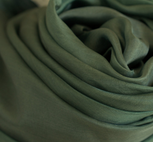 HEDVÁBNÁ ŠÁLA.......180 x 45 — foto 4
