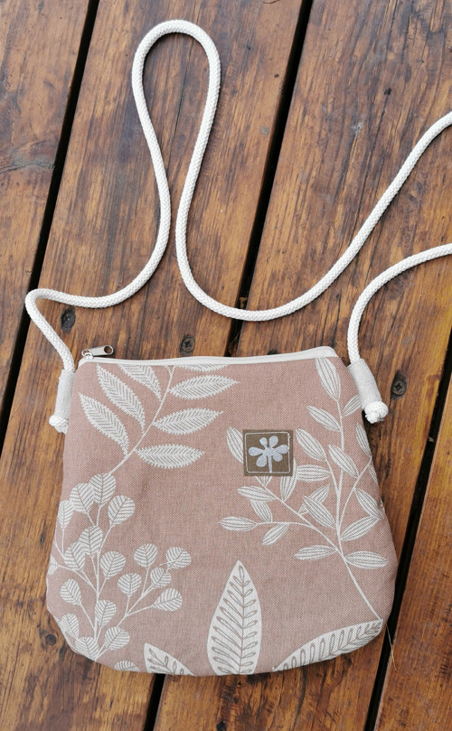 Malá crossbody kabelka — foto 6