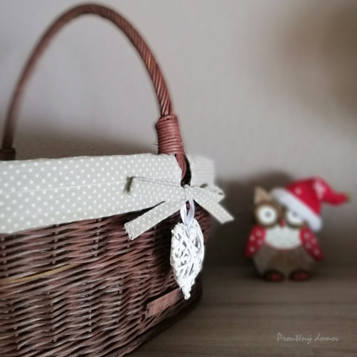 Oválný košík s košilkou — foto 2