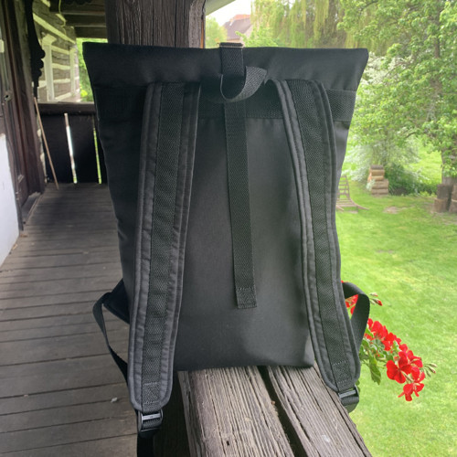 Kočka 20 + přední kapsa na zip — foto 5