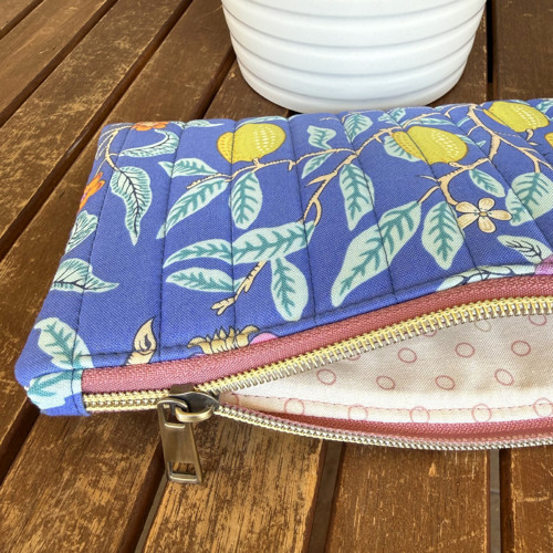 Lemon I. - prošívaná taštička — foto 4