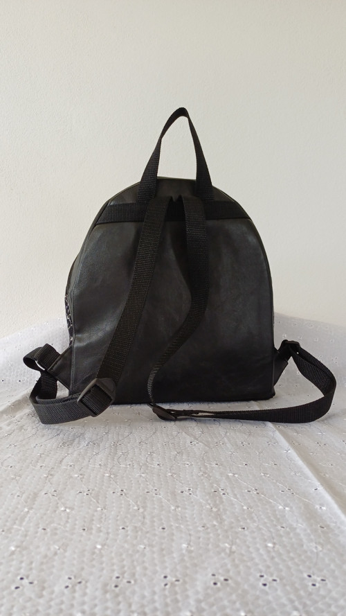 Batoh — foto 4