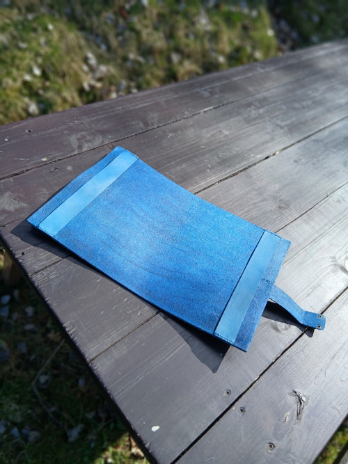 Obal na knihu modrý s monogramem — foto 2