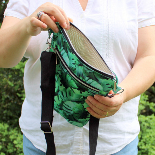 Crossbody kabelka monstery — foto 5