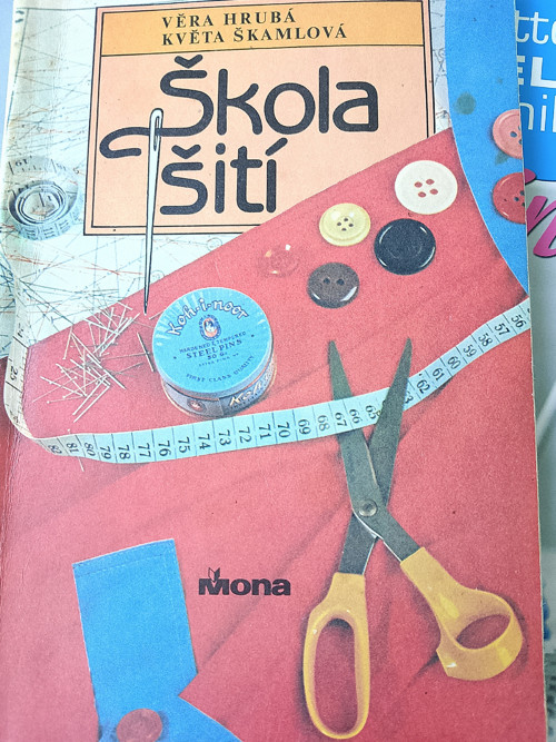 Souprava na šití — foto 5