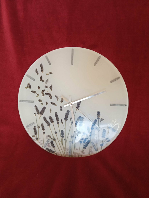 Epoxy hodiny s levandulí a ametystem 37 cm — foto 3