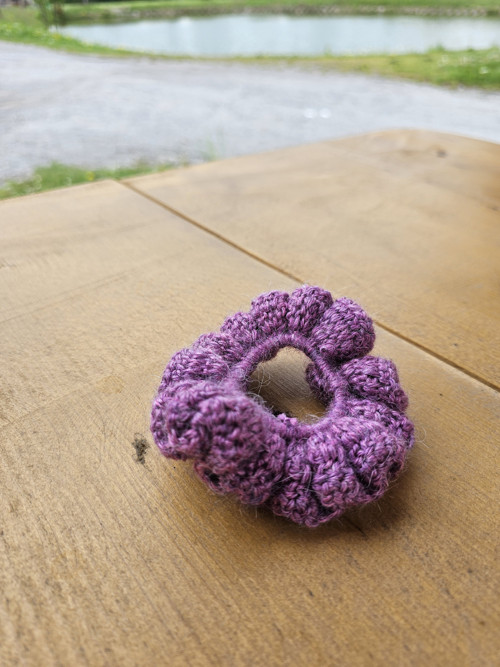 Fialová scrunshie — foto 3