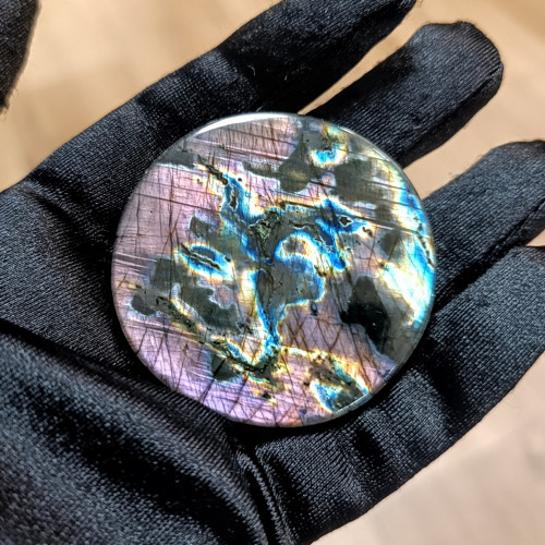 Labradorit, ID 5725, průměr 50 mm — foto 3
