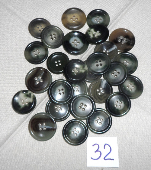 25x KNOFLÍKY žíhané — foto 2
