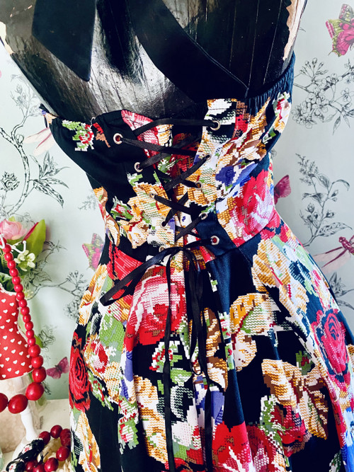 Šaty vintage look luxusní — foto 5