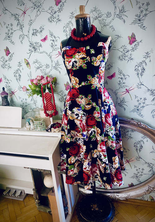 Šaty vintage look luxusní — foto 6