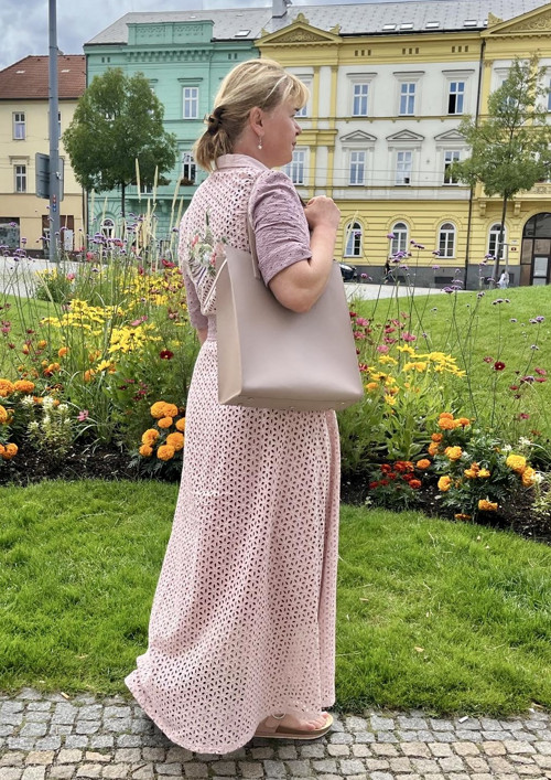 Košilové šaty — foto 2