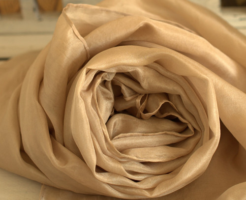 HEDVÁBNÁ ŠÁLA.......180 x 45 — foto 2