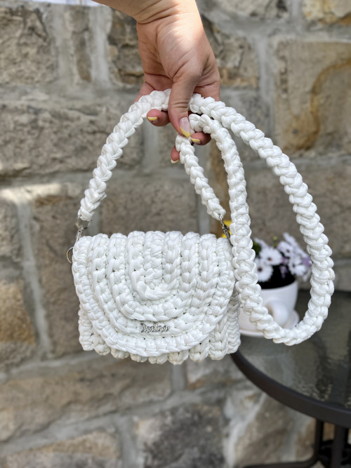 Mini kabelka Sabi white — foto 2