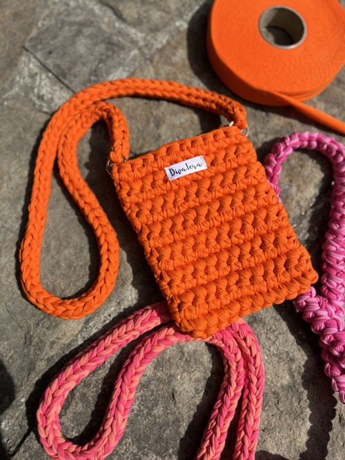 Kapsička na telefon orange — foto 2