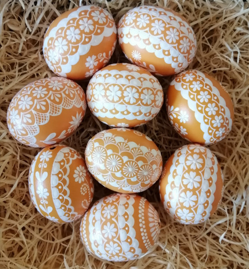 Oranžové reliefní kraslice — foto 2