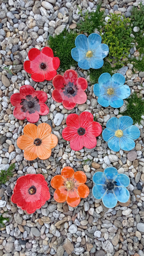 Květina - střední — foto 2