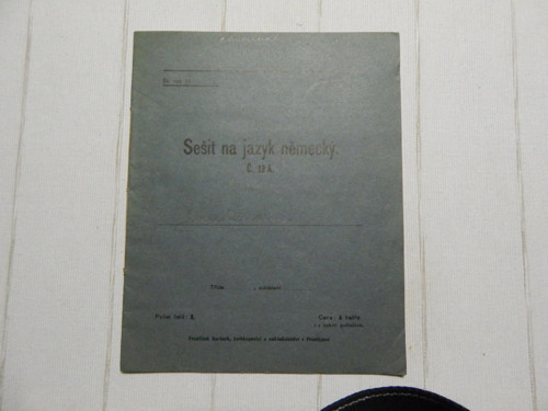 Velmi staré sešity ze školy — foto 2