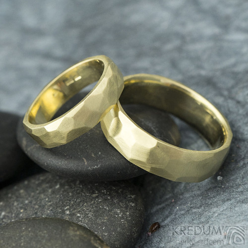 Zlatý snubní prsten - Rock Gold Yellow — foto 2