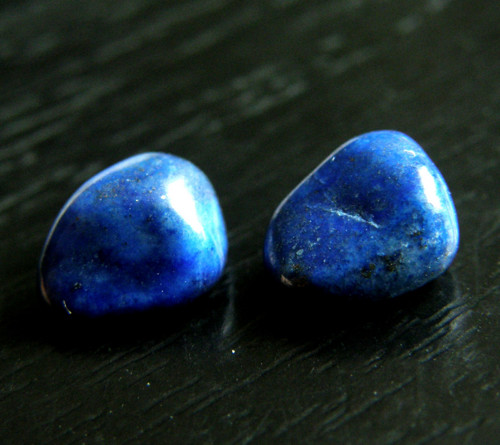 Lapis lazuli - leštěné kousky do náušnic — foto 3