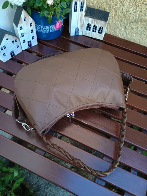 Hnědá Gondolka — foto 3